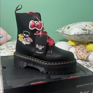 Dr. Martens x Hello Kitty Jadon Platform Boots